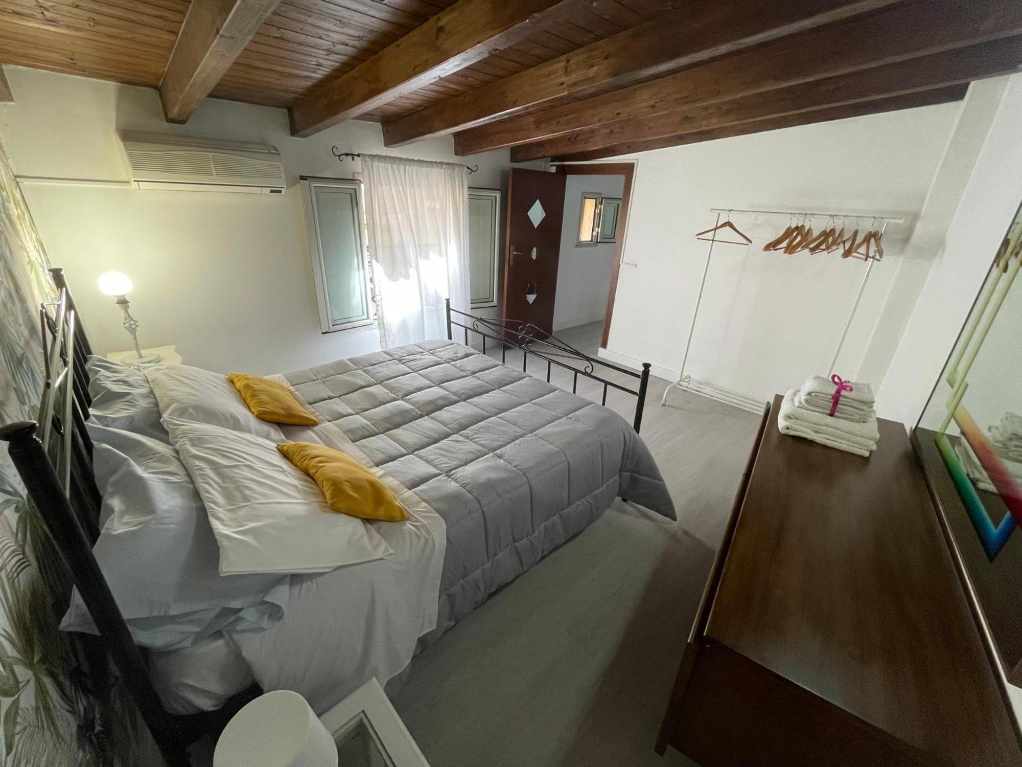 La Zisa Holiday ปาแลร์โม ภายนอก รูปภาพ